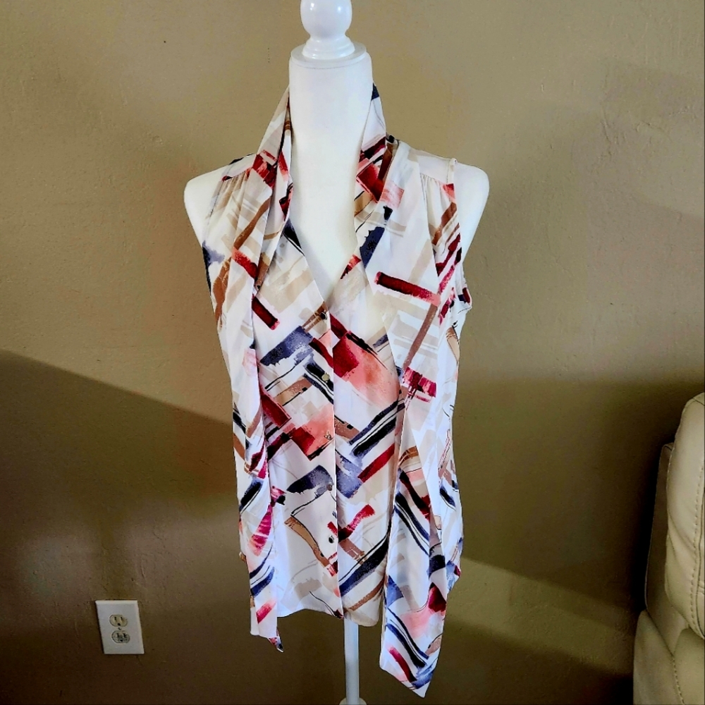 Black and white blouse built on scarf.